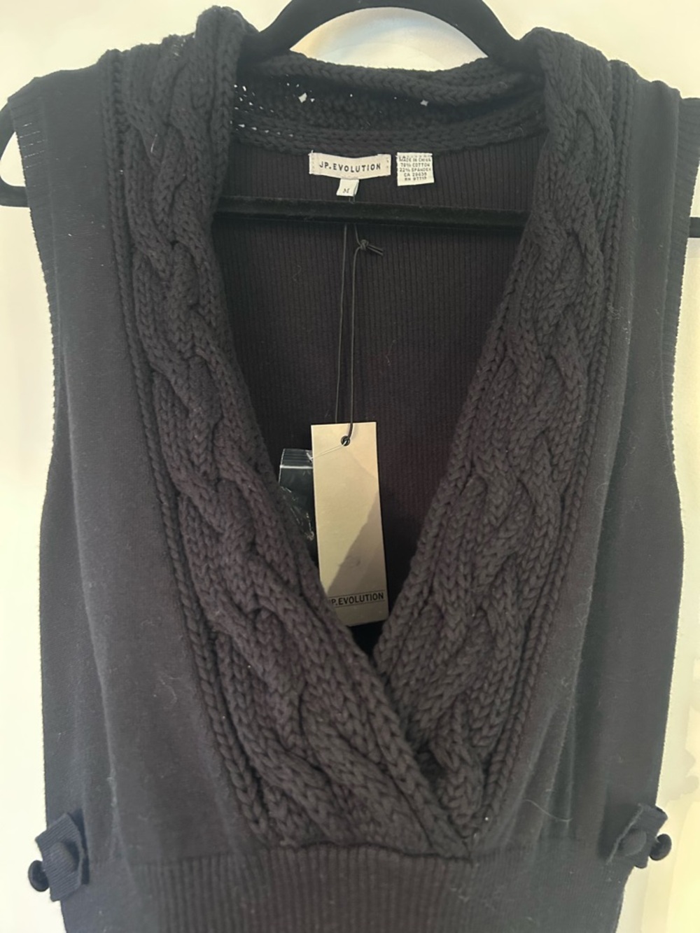 NWT Black Cable-Knit V-Neck Women's Top